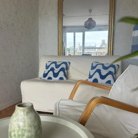 2 Minutes De La * Luc-sur-Mer